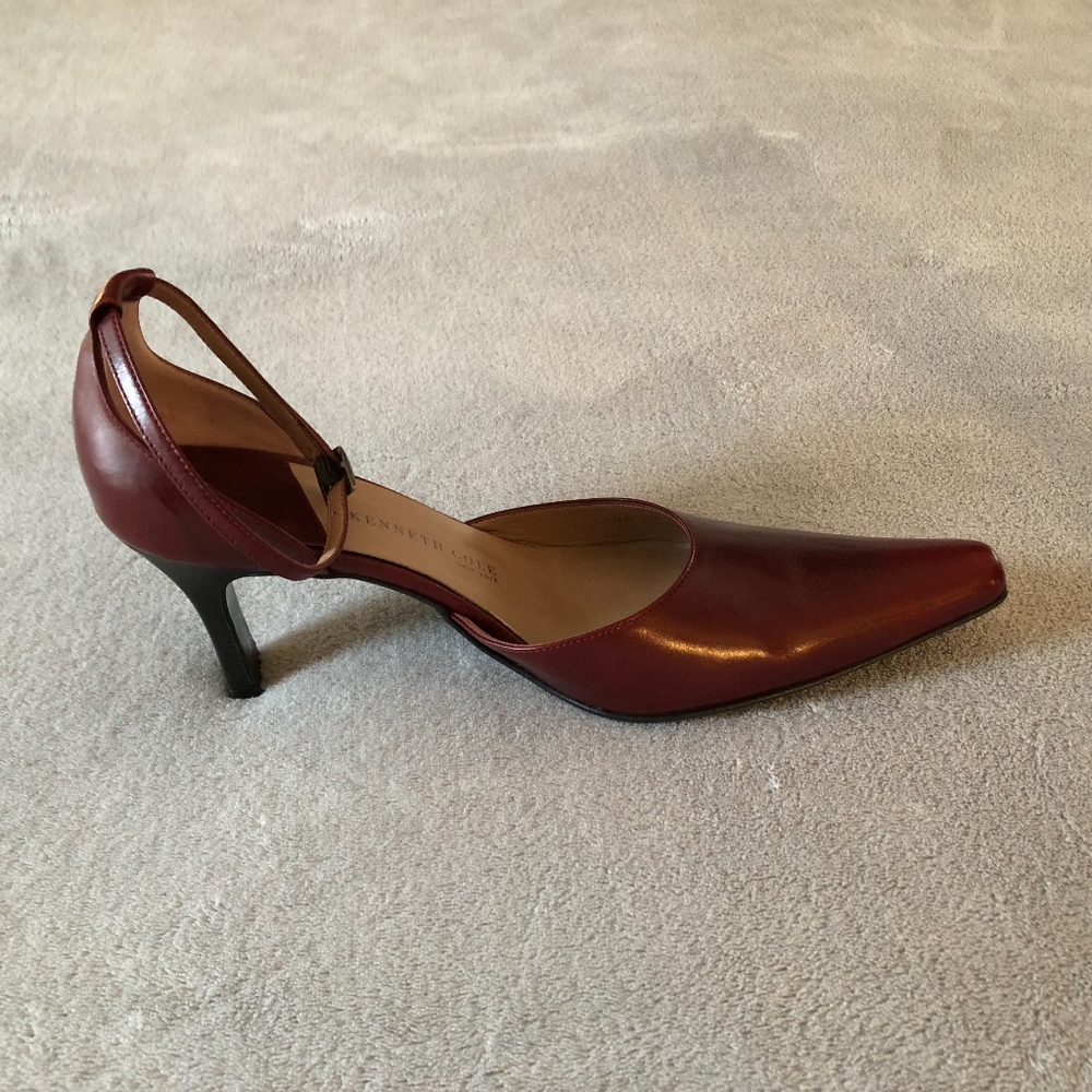 ❌SOLD❌Kenneth Cole Heels with Ankle Strap - Picture 7 of 7
